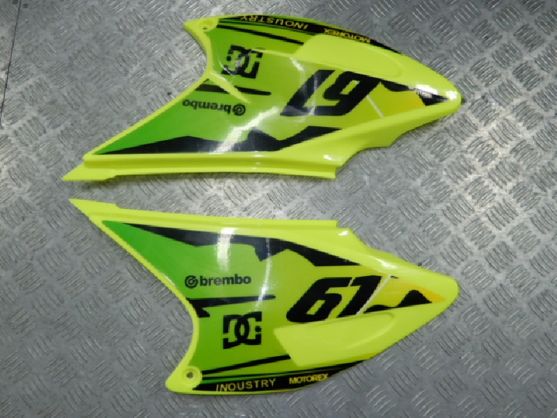 Пластик задний боковой левый + правый Regulmoto Sport 003