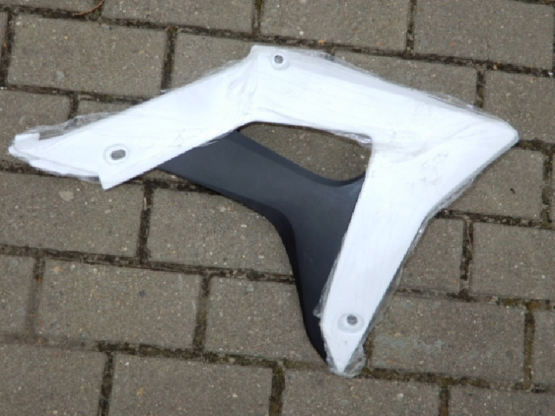 Пластик на бак правый Regulmoto CRZ 300