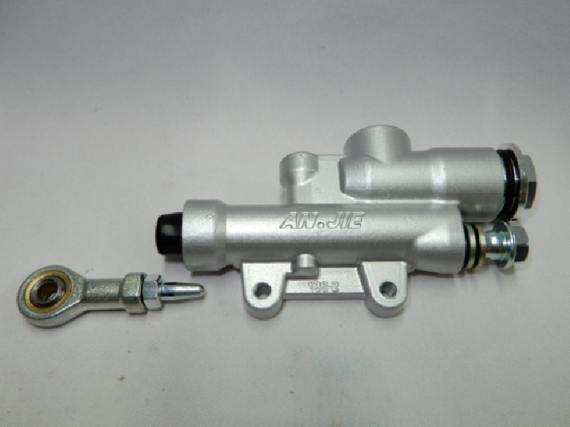 Задний тормозной цилиндр ATAKI EF250, GR7,GR8