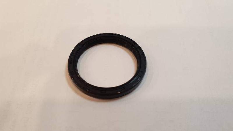 Сальник 30-37-4