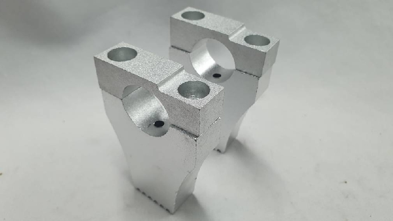 Крепление руля Regulmoto питбайк (под руль D=28 мм)