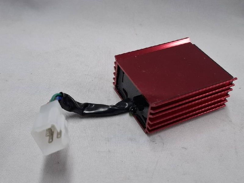 Коммутатор YX 140 -125 -160 cc красный ( со светодиодом)