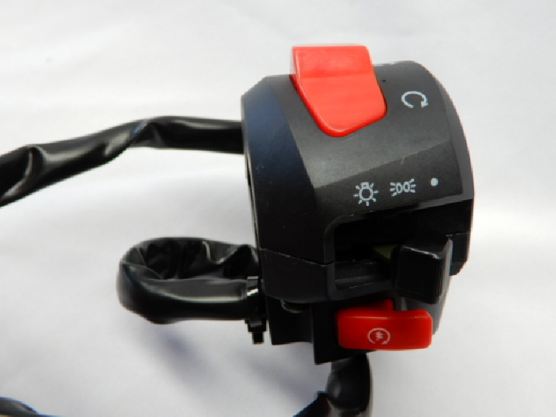 Пульт правый Racer NITRO 200-250