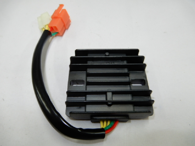 Реле регулятор 3-х фазное фишки папа-мама (5 контактов) RACER RC250XZR-A STORM