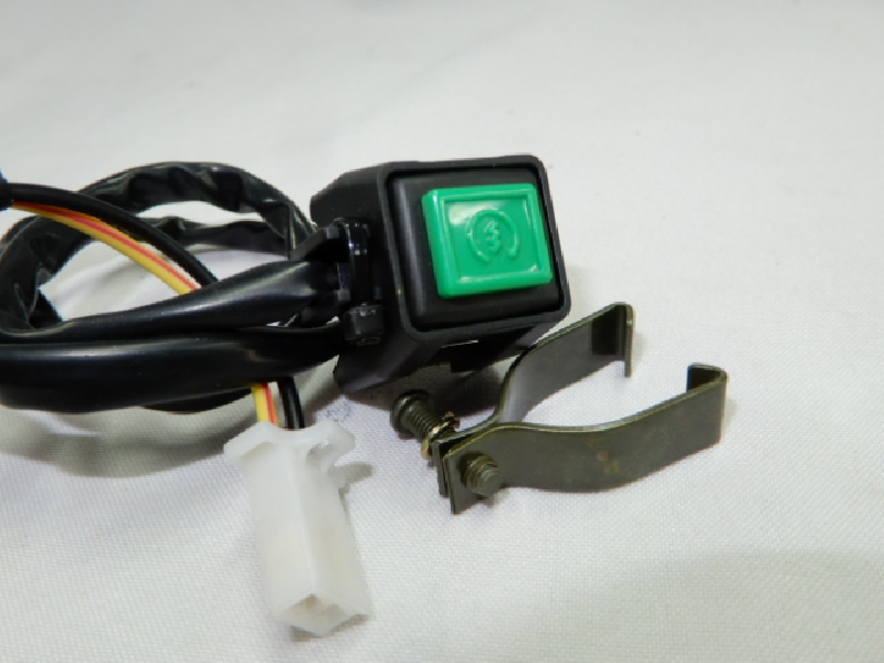 Пульт включения двигателя (квадратный) зеленый