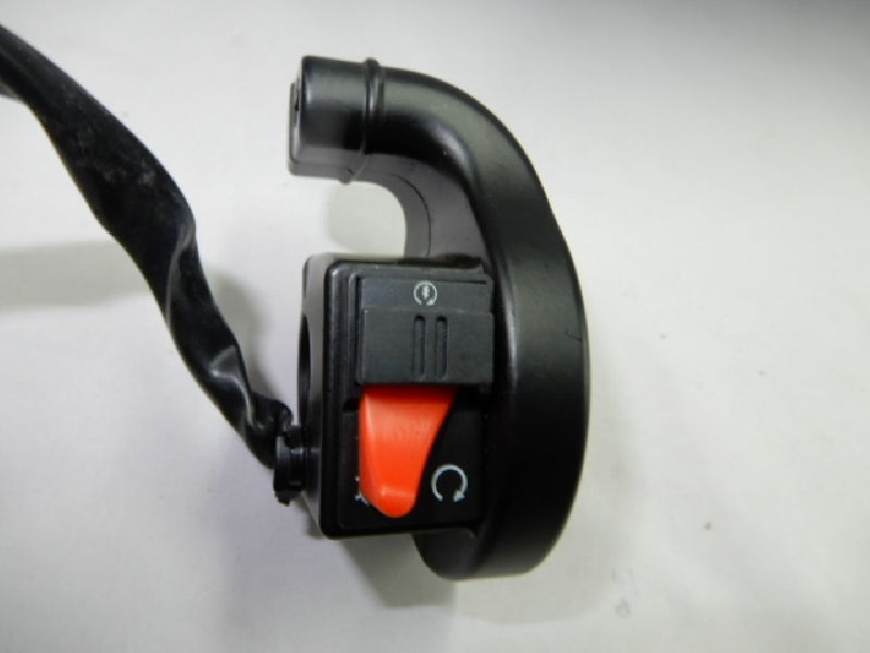 Пульт Правый Regulmoto ZR (под трос газа с резьбой D=8 мм),Motoland XT250 ST