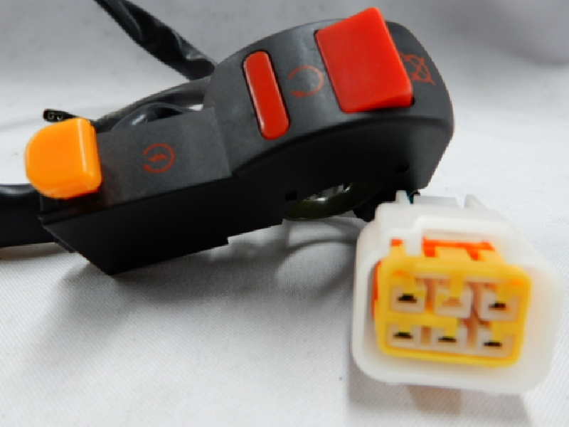 Пульт Правый RACER RC300-GY8K XVR