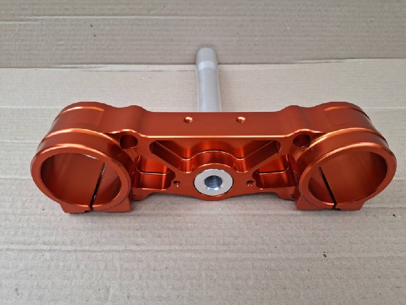 Траверса нижняя Progasi Gaudi, GR2Pro, Avantis A6, Motoland X3 (d=54, L=210)